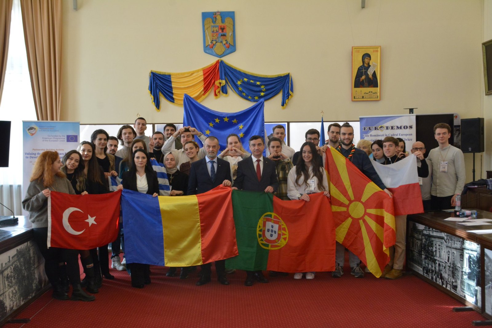Valuing the Youth Workers Expertise to Develop Social Entrepreneurship