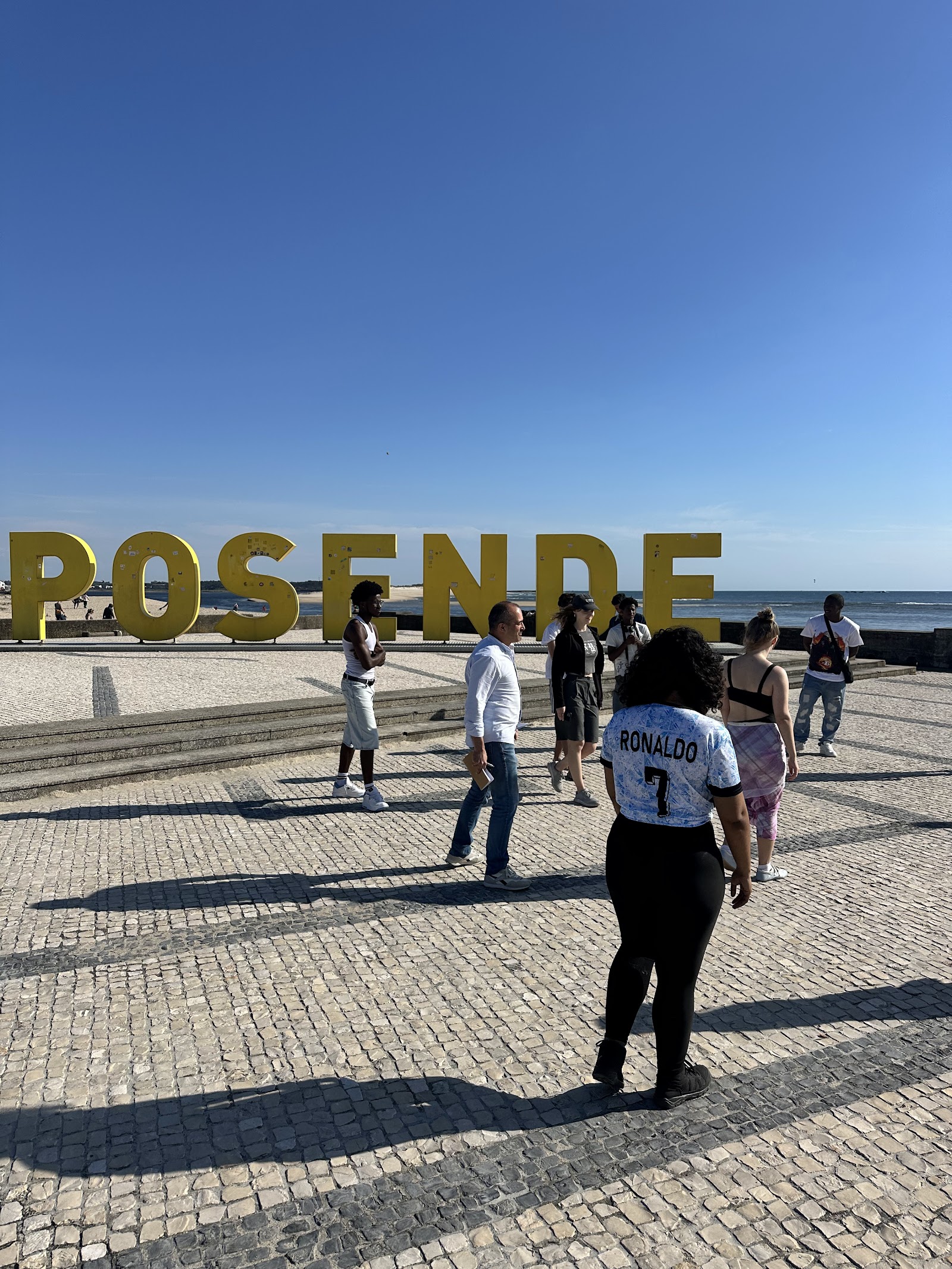 Um momento — Atividade 4 — Voluntariado de equipa
